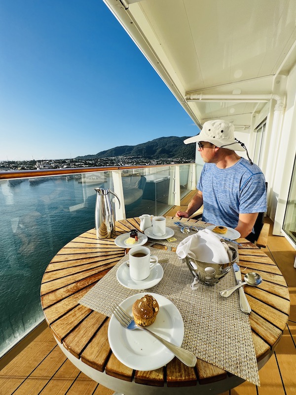 Celebrity Reflection Review breakfast bran muffin