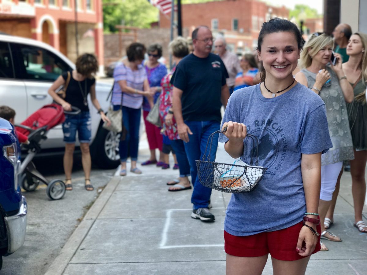 Meg Kane keeps folks in line at The Pioneer Woman Mercantile