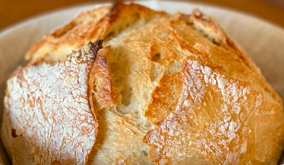 Easy 4-ingredient artisan bread that will impress